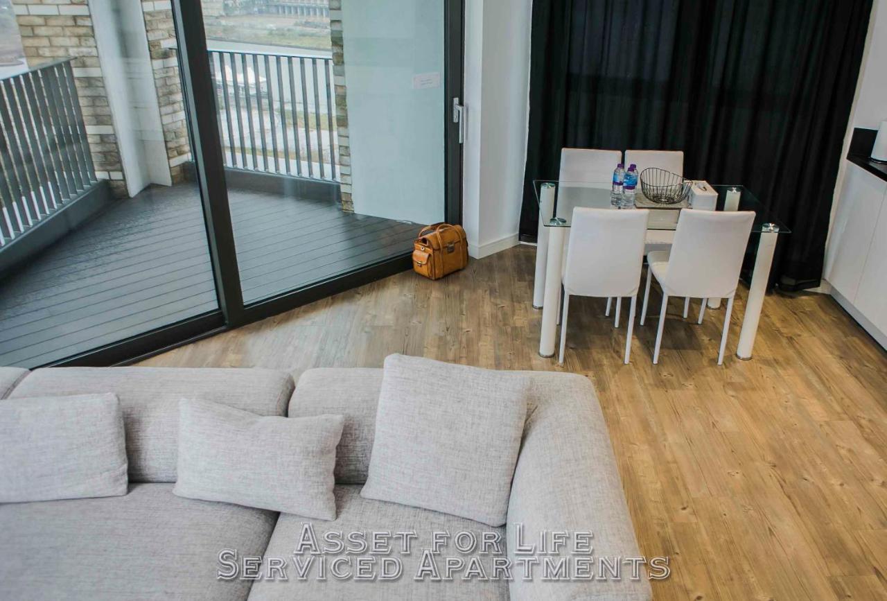 Pontoon Dock Key Workers Apartment London Exterior photo