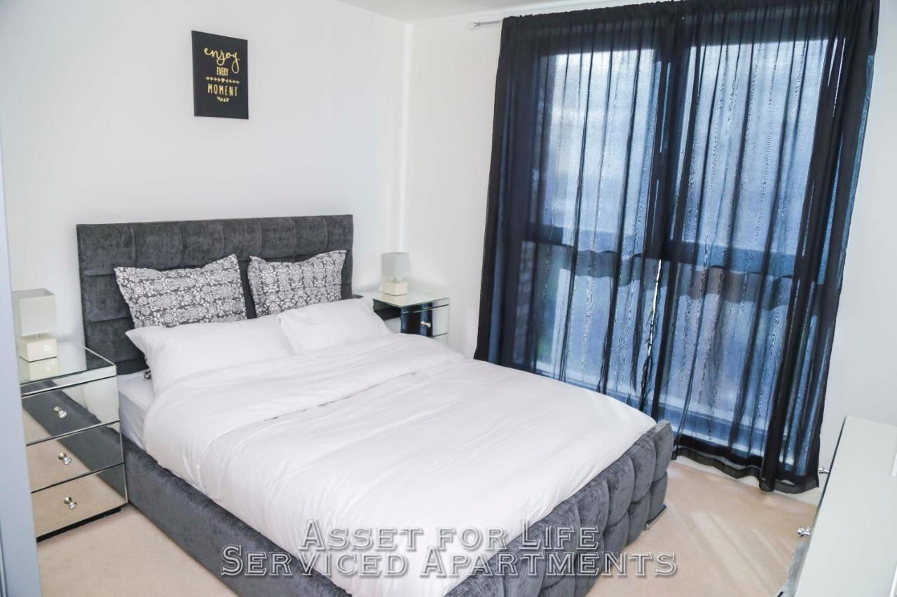 Pontoon Dock Key Workers Apartment London Exterior photo