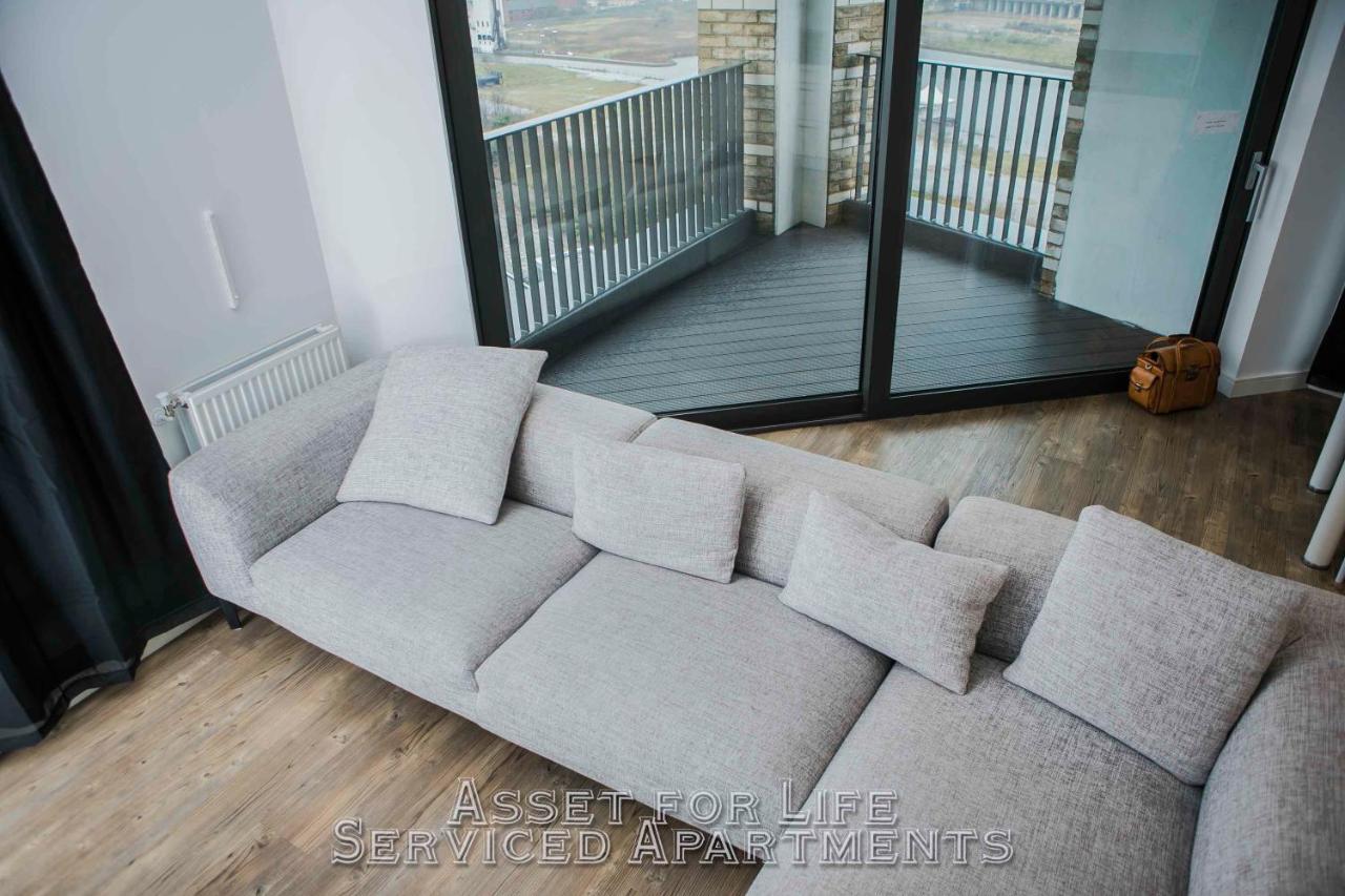 Pontoon Dock Key Workers Apartment London Exterior photo
